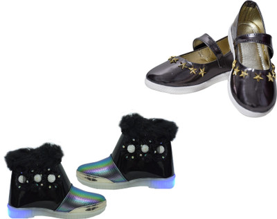 New Collection Girls Velcro Casual Boots(Multicolor, 4.5-5 Years)