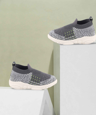 LEVOT Boys & Girls Slip on Walking Shoes(Grey, 12 - 15 Months)