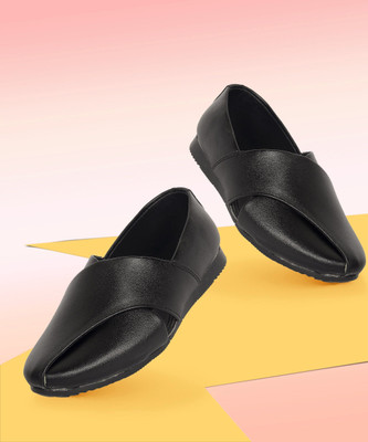 Freeplay Boys Slip on Loafers(Black, 5-5.5 Years)