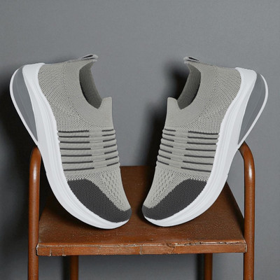 Free Kicks Boys Slip on Running Shoes(Grey, 8.5 - 9 Years)