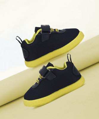 LIBERTY Boys & Girls Velcro Sneakers(Dark Blue, 5-6)