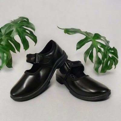 school hours Girls Velcro Ballerinas(Black, 3.5-4 Years)