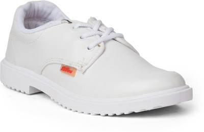 Bata Boys & Girls Lace Derby Shoes(White, 7-7.5 Years)