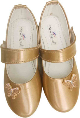 NEWLATESTGOODLOOKING & PERFECTFEELING WITH DEVICE Girls Velcro Ballerinas(Gold, 8-8.5 year)