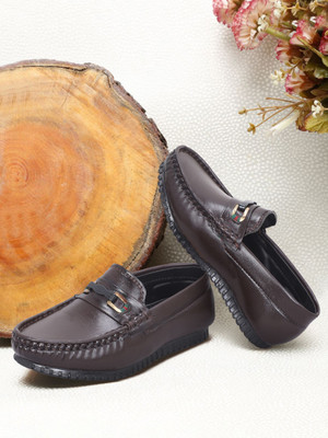 meevok Boys Slip on Loafers(Brown, size chart in image)