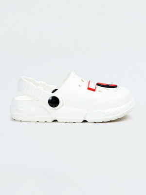 MAX Boys Slip-on Clogs(White , 8 - 9 Years)
