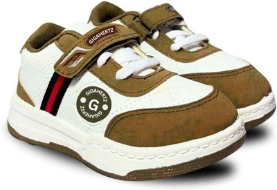 gigahertz Boys & Girls Velcro Sneakers(Tan, 3 - 3.5 years)
