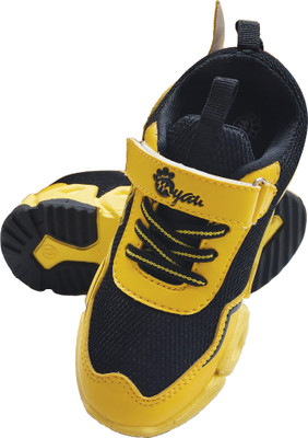 myau Boys & Girls Velcro Running Shoes(Yellow, 7 Years-8 Years)