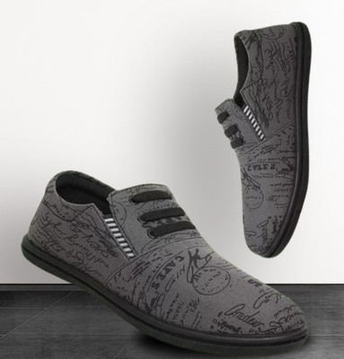 KANEGGYE Boys Slip on Sneakers(Grey, 16)