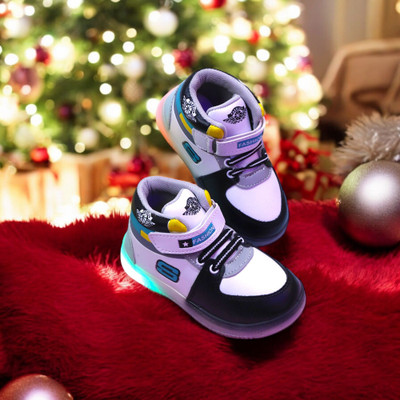 BINOS Iron Man Boys & Girls Velcro Sneakers(Green, 8-10 Years)
