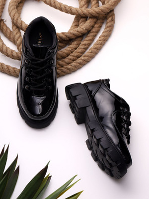 TRASE Girls Lace Sneakers(Black, 10-11 Years)