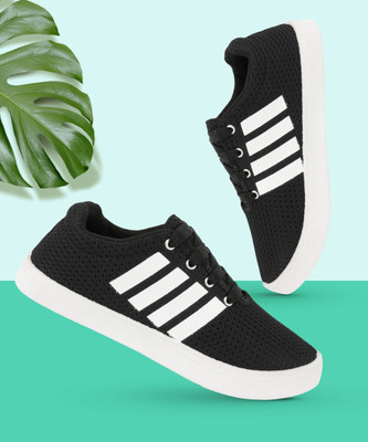 Axter Boys Lace Sneakers(Black, 6.5-7 Years)