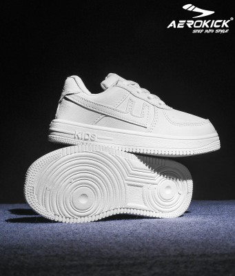 AEROKICK Boys & Girls Lace Sneakers(White)