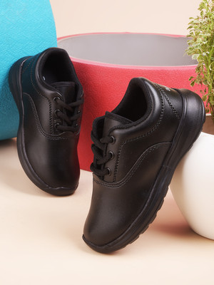 action Boys Lace School Shoes(Black, 17-18 Years)