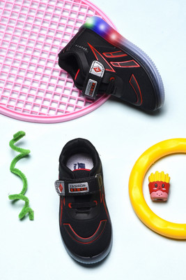 KINGSANDQUEENS Boys & Girls Velcro Sneakers(Black, 6.5-7 Years)