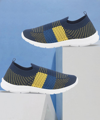 Pu-Pine Boys Slip on Sneakers(Blue, 7.5-8 Years)