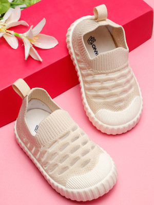 ONYC Boys & Girls Slip on Sneakers(Beige, 4-4.5 Years)