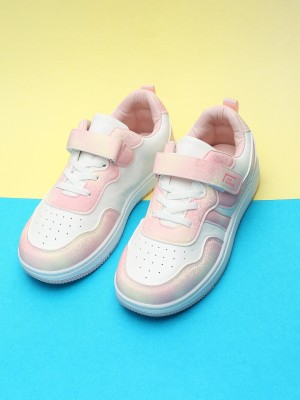 Fame Forever by Lifestyle Girls Velcro Sneakers(Pink)