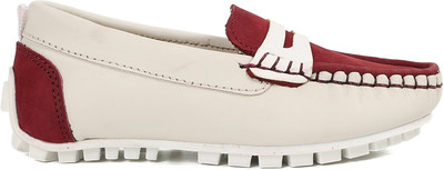 MINI KLUB Boys Slip on Sneakers(White, 16 - 18 Years)