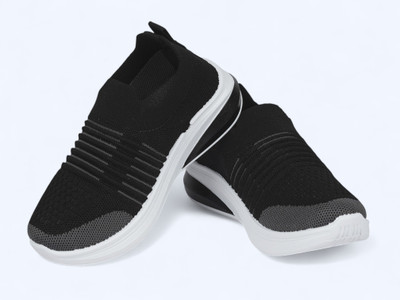 HouseOfCommon Boys Slip on Running Shoes(Black, 8.5 - 9 Years)