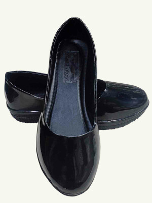 New latest Girls Slip on Ballerinas(Black, 4.5-5yr)