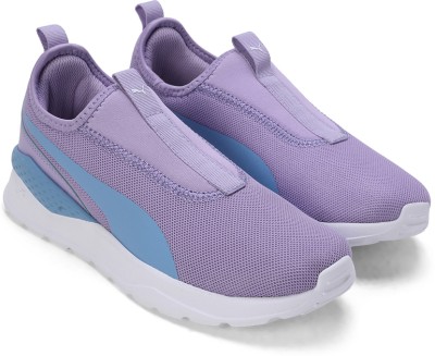 PUMA Boys & Girls Slip on Walking Shoes(Purple)