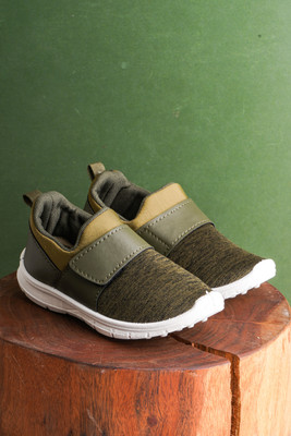 Pu-Pine Boys Slip on Sneakers(Dark Green, 15 - 20 Months)