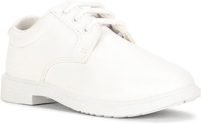 Bata Boys & Girls Lace School Shoes(White, 8 - 9 YEAR)