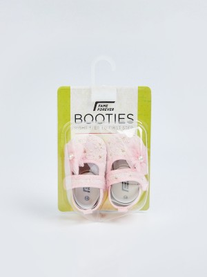 Fame Forever by Lifestyle Girls Velcro Sneakers(Pink, 8.5-9 Years)