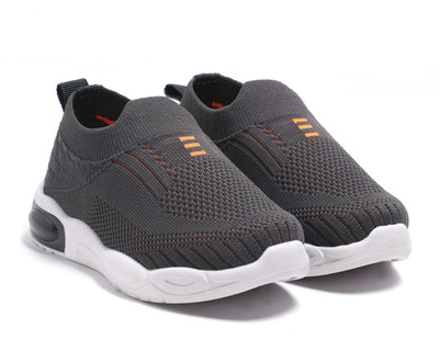 LR Comfort Choice Boys Slip on Running Shoes(Grey, 4.5-5 Years)