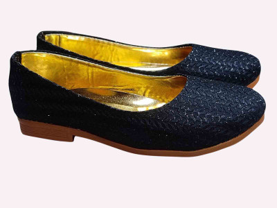 New latest Girls Slip on Ballerinas(Black, 4.5-5yr)