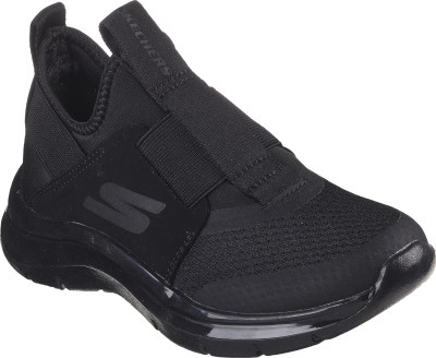 Skechers Boys Slip on Walking Shoes(Black, 11 to 12 yrs)