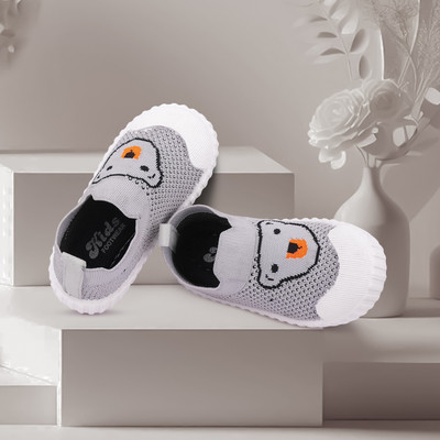 Crazyly Boys & Girls Slip on Sneakers(Grey, 2.5-3 Years)