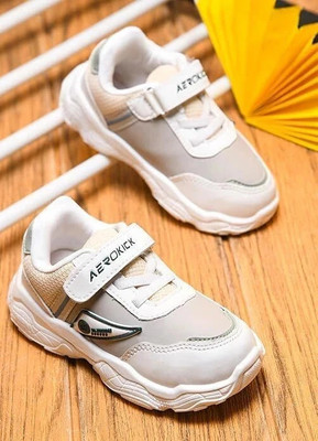 AEROKICK Boys & Girls Velcro Walking Shoes(Multicolor, 3.5-4 YRS)