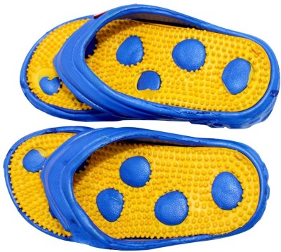 Kriti Men Slippers(Yellow , 4)