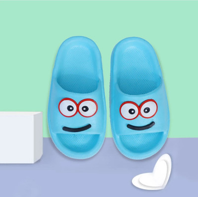 Crawl & sprint Boys & Girls Slip On Slipper Flip Flop(Light Blue , 4.5-5 Years)