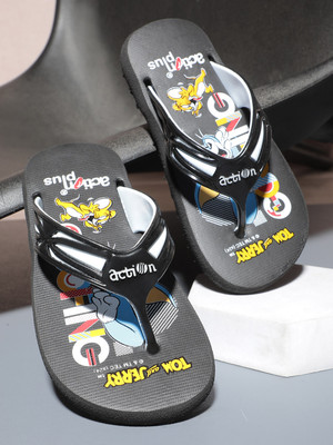 Action Plus Tom & Jerry Boys & Girls Slip On Slipper Flip Flop(Multicolor , 13-14 Years)