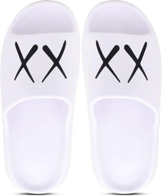 DUMPPY Men Flip Flops(White , 7)