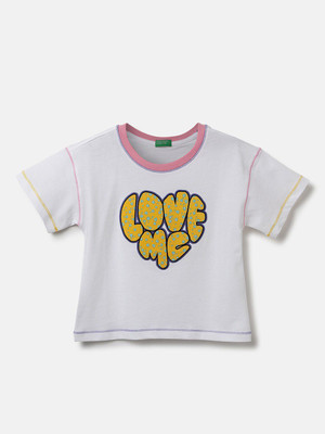 United Colors of Benetton Girls Printed Cotton Blend Regular T Shirt(White, Pack of 1)