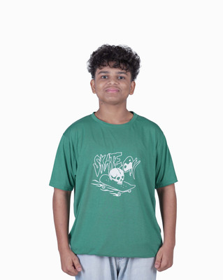 Yellowtoons Boys Solid Cotton Blend Oversized T Shirt(Green, Pack of 1)