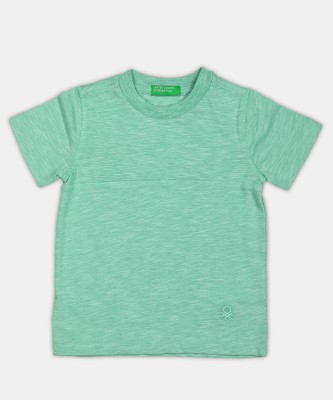 United Colors of Benetton Baby Boys Solid Cotton Blend Regular T Shirt(Green, Pack of 1)