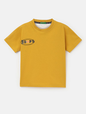 United Colors of Benetton Boys Self Design Pure Cotton Regular T Shirt(Yellow, Pack of 1)