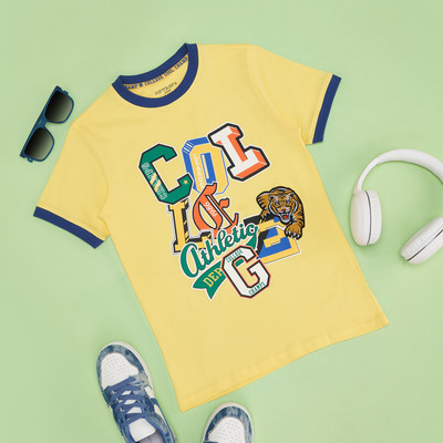 Pantaloons Junior Boys Solid Cotton Blend Regular T Shirt(Yellow, Pack of 1)