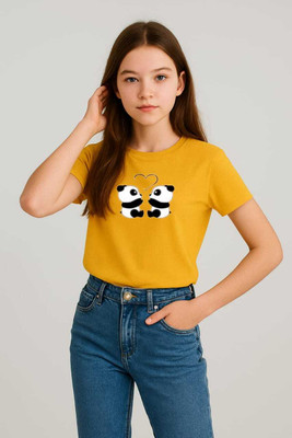 Wearax Girls Graphic Print Cotton Blend Regular T Shirt(Yellow, Pack of 1)