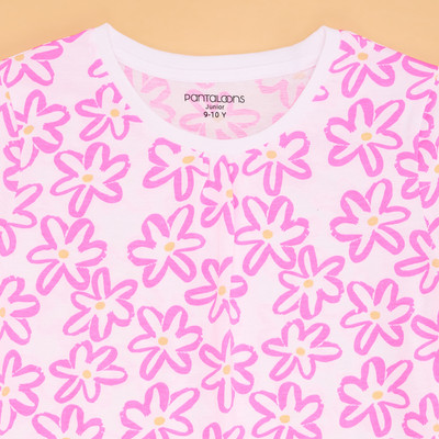 Pantaloons Junior Girls Floral Print Cotton Blend Regular T Shirt(White, Pack of 1)