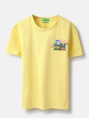 United Colors of Benetton Girls Printed Pure Cotton Regular T Shirt(Yellow, Pack of 1)