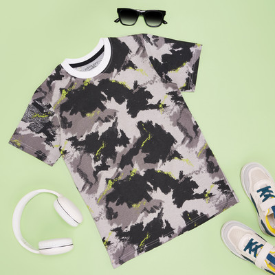 Pantaloons Junior Boys Printed Cotton Blend Regular T Shirt(Grey, Pack of 1)