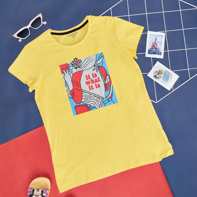 Pantaloons Junior Girls Graphic Print Cotton Blend Regular T Shirt(Yellow, Pack of 1)
