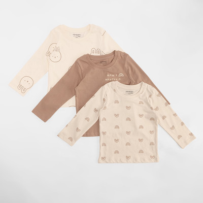 Pantaloons Baby Girls Solid Cotton Blend Regular T Shirt(White, Pack of 1)