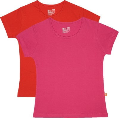 BodyCare Girls Solid Cotton Blend Regular T Shirt(Multicolor, Pack of 2)